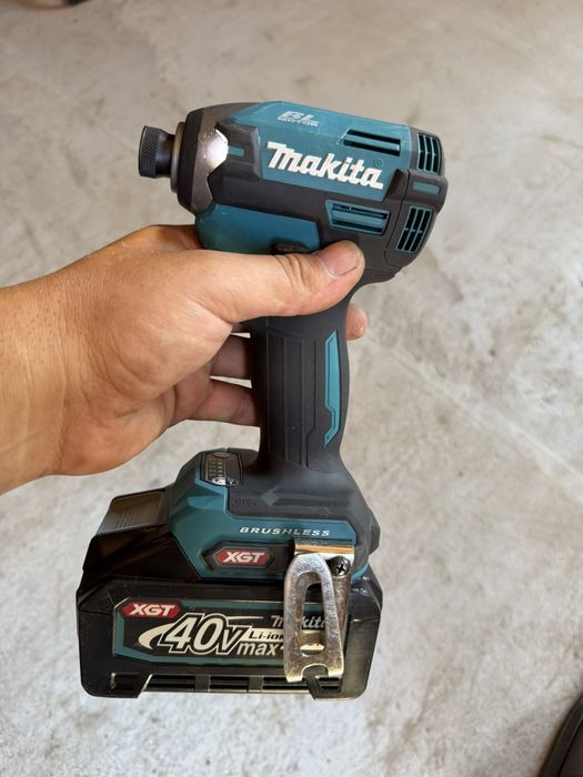 Makita TD003G 40V