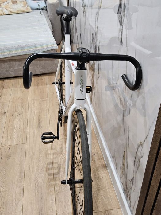 Фикс велик JIXF бел.