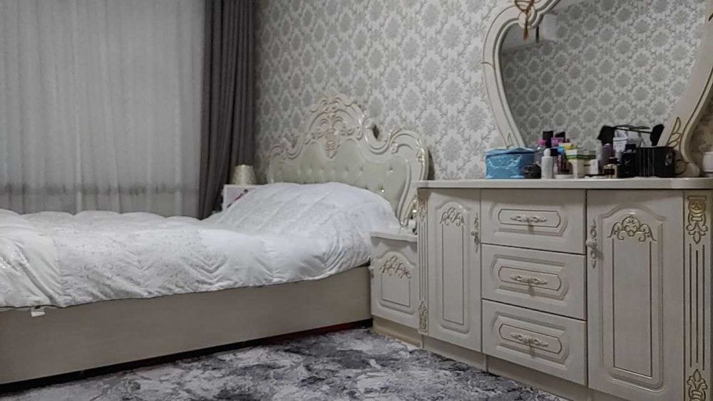 Uy sotiladi dom 3 xona