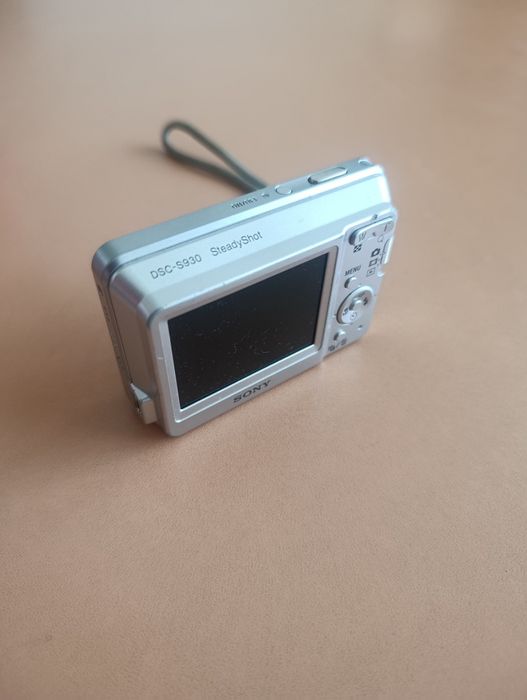 Sony Cyber Shot dsc-s930