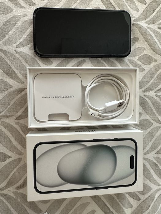 iPhone 15 black 128GB 85%