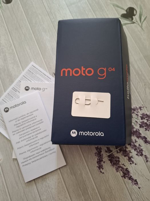 Телефон Motorola G 04