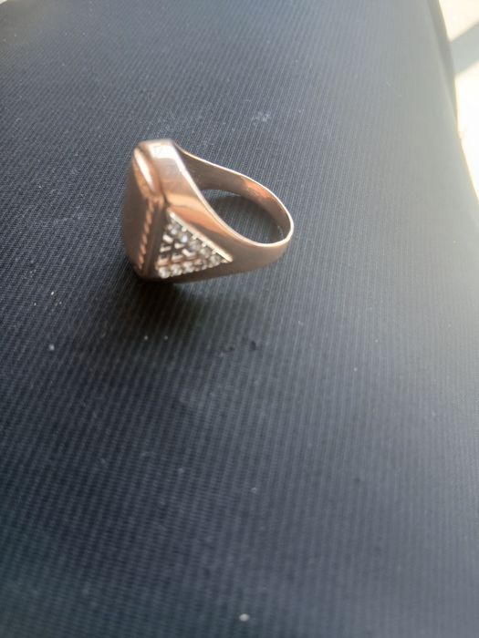 Золото Печатка продам отличное