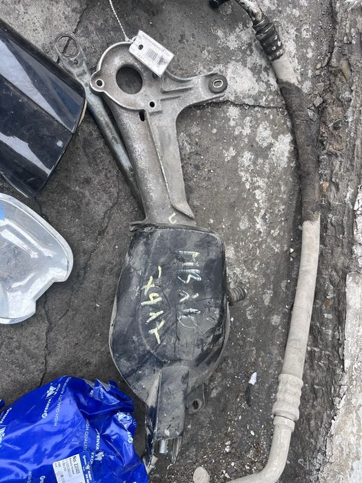 Запчасть мерс, мерседес