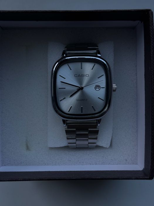 Часы casio новый