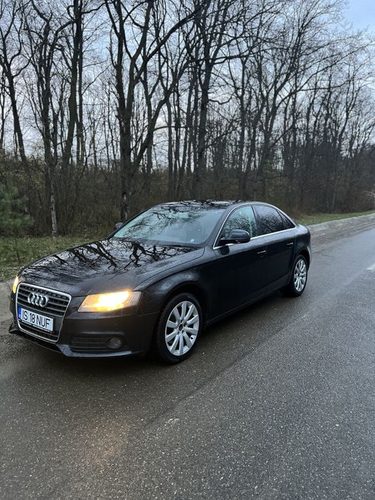 Vand Audi A4 B8 dreapta