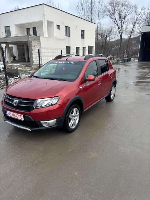 Vând Dacia Sandero Stepway