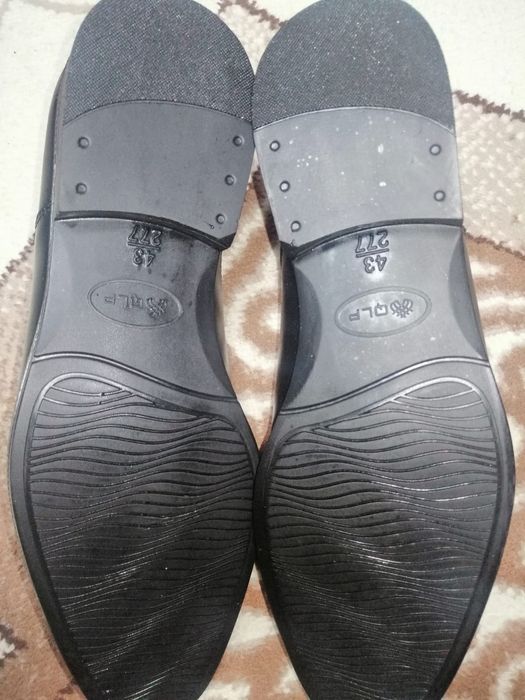 Мужские туфли черные