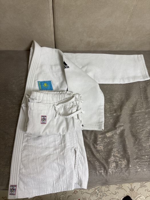 Adidas дзюдоги IJF (оригинал)