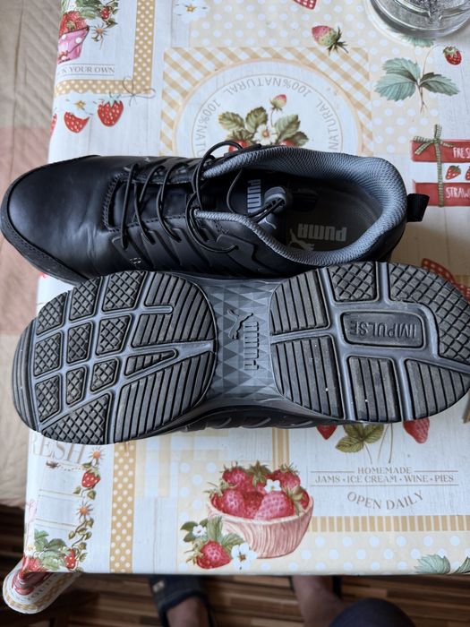 Работни обувки PUMA номер 43