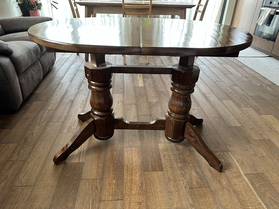 Дървена маса- чам