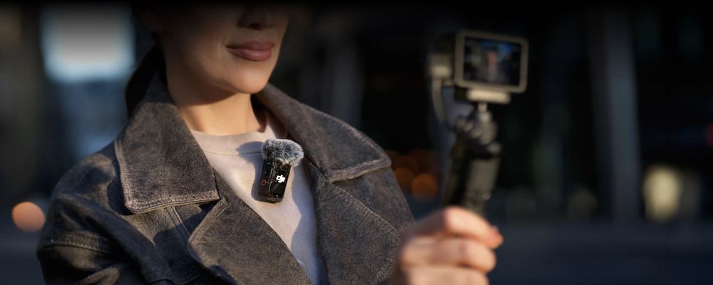 DJI Mic2 (2 transmisoare+1 receptor+carcasă încărcare+geanta), sigilat