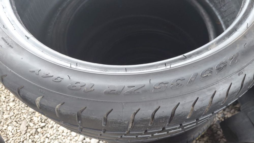 255/35 18,anvelope de vara Pirelli
