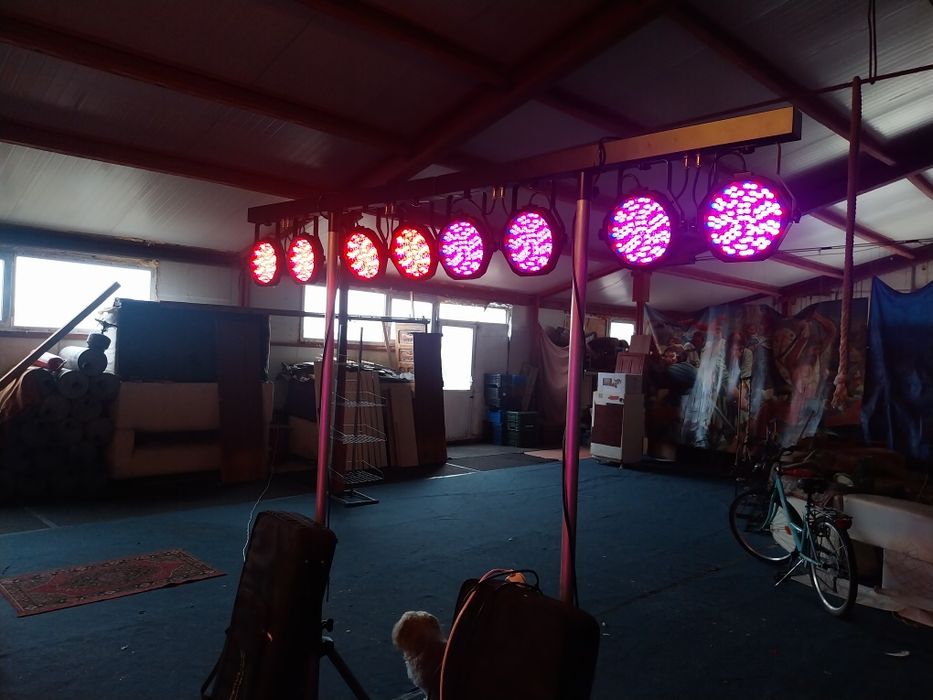 Vand lumini par led