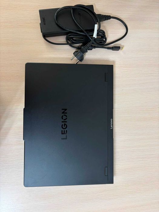 Lenovo Legion Pro 5 16IRX10