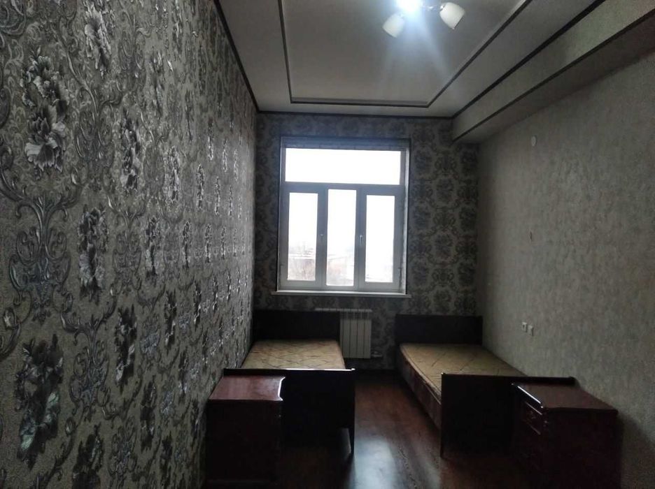 Ko`p qavatli turar joydagi xonadon (jixozlarsiz)