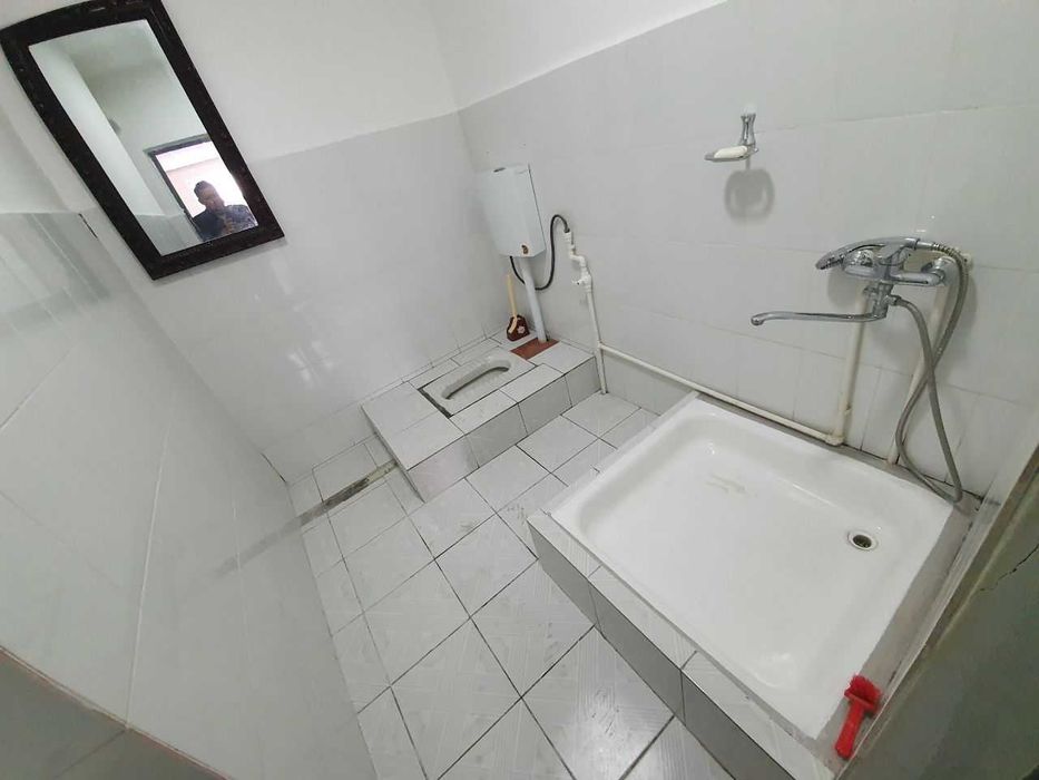 ПРОДАЕТСЯ Офис помещение 130 кв м 2 ЭТАЖ