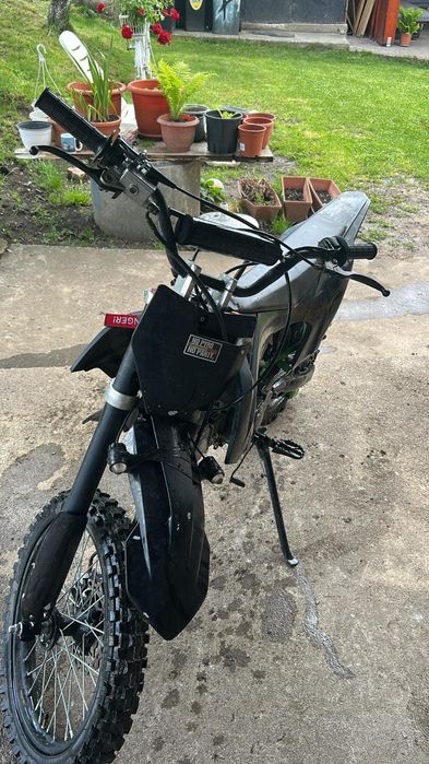 Vând cross 125cc