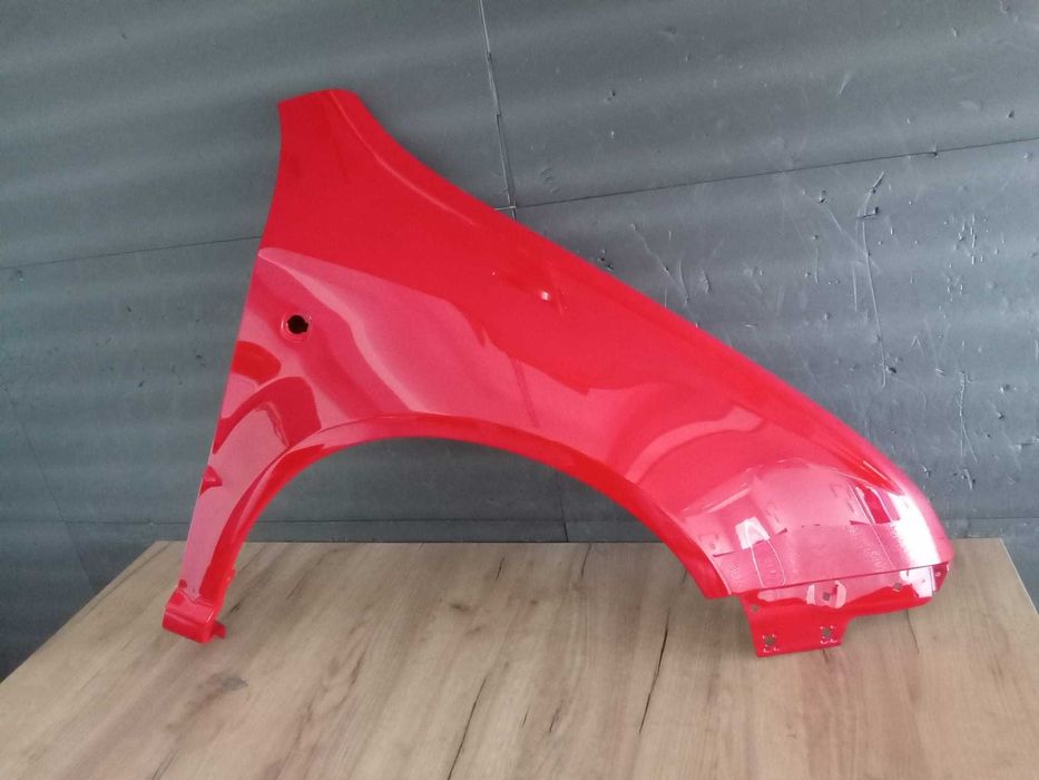 Aripa Fata Dreapta Skoda Fabia 1/I 1999-2007 (F3K (Rosu))