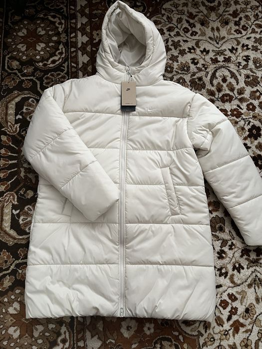 Зимно дълго яке Nike Therma-Fit