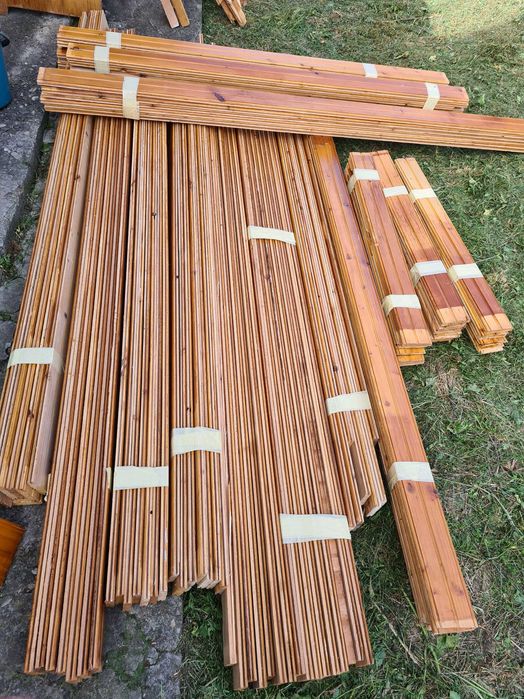 Lambriu lemn lacuit vechi