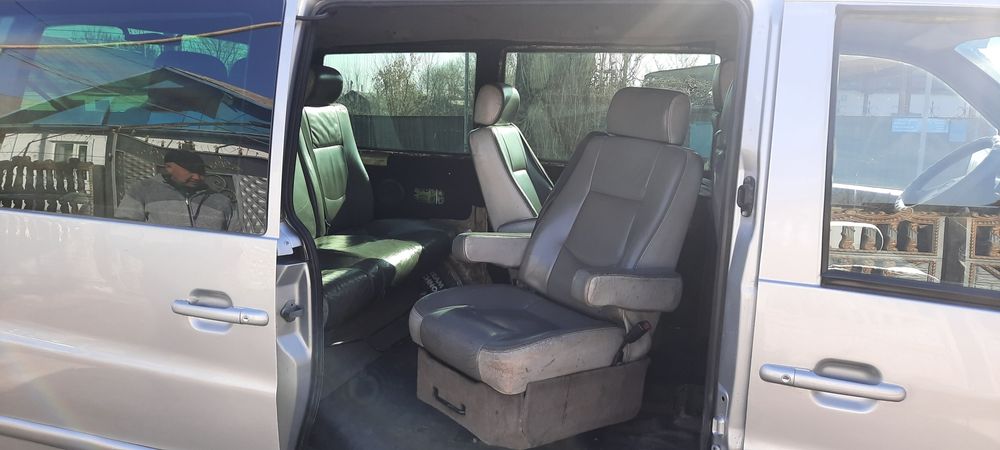 Мерседес Вито 7+1 место