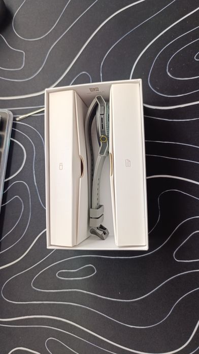 Huawei Watch GT 3 SE – Пълен Комплект, Отлично Състояние!