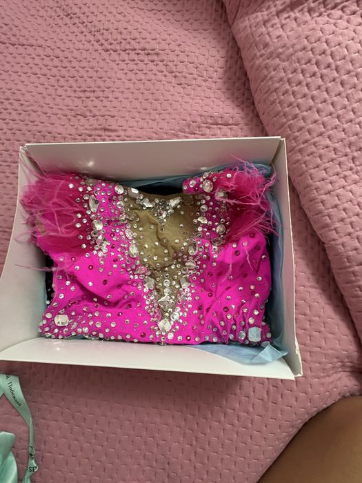 Продам купальник для гимнастики