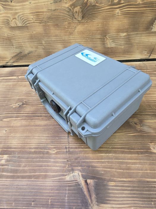 Mini incubator auto si 220v 25w