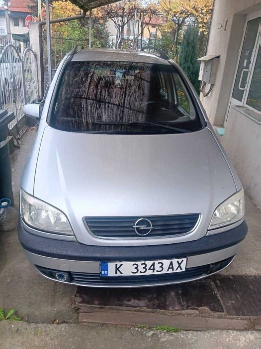 Opel Zafira перфектно състояние