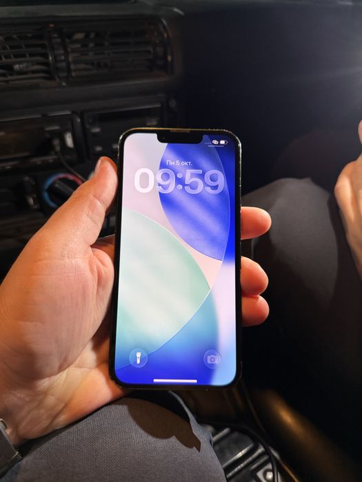 Iphone13/128/77без ремонта каробка всё есть цена 140
