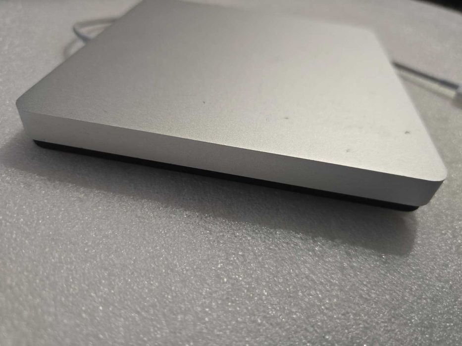 Dvd-rw extern Apple SuperDrive MD564ZM/A, A1379, USB - poze reale