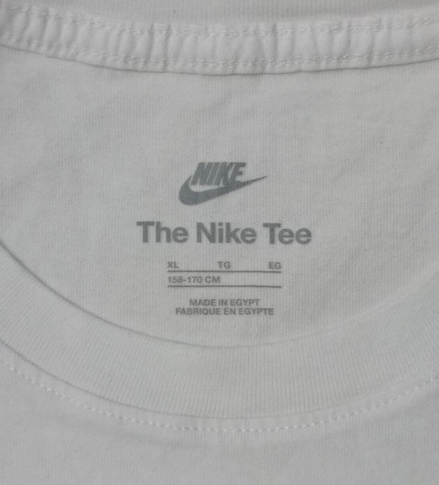 Nike Sportswear Swoosh Tee оригинална тениска ръст 158-170см Найк памук бяла фланелка
