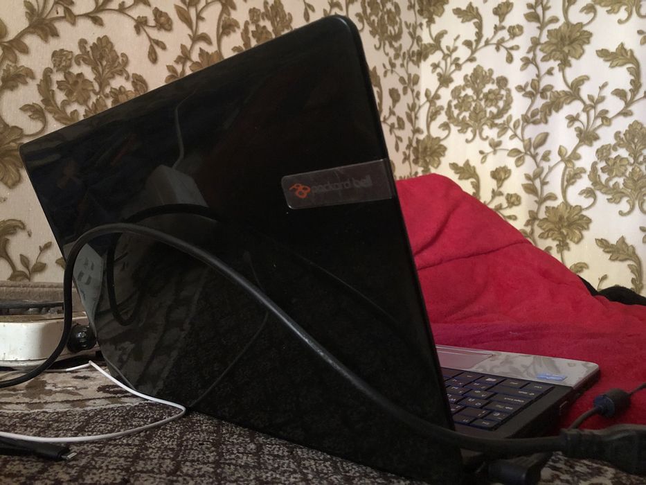 Noutbuk acer core i3 arzon narxda