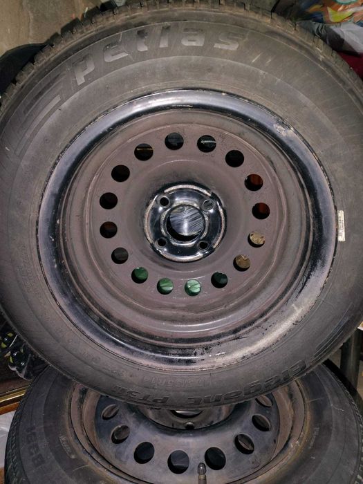 Set cauciucuri+jante r14 Renault