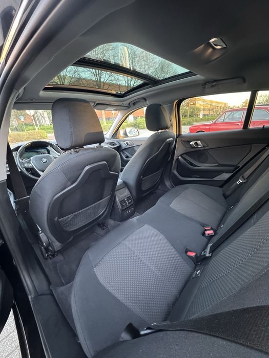 BMW 120d 2022 automata / 190 cp / Faruri Full LED / Trapa / Apple CarPlay / Tva Inclus / Posibilitate de finantare