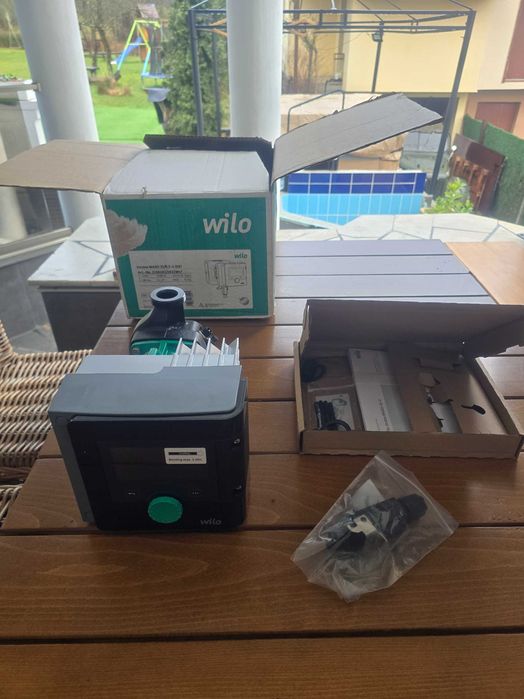 Продавам помпа WILO Stratos MAXO 25/05-4 DE