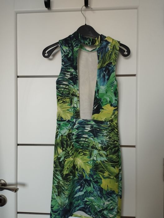 Зелена дамска рокля