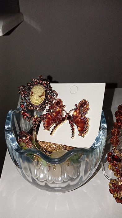 Easter Jewelry Jar