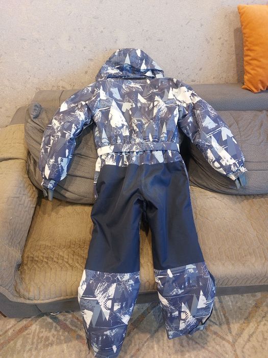 Продам зимний костюм.