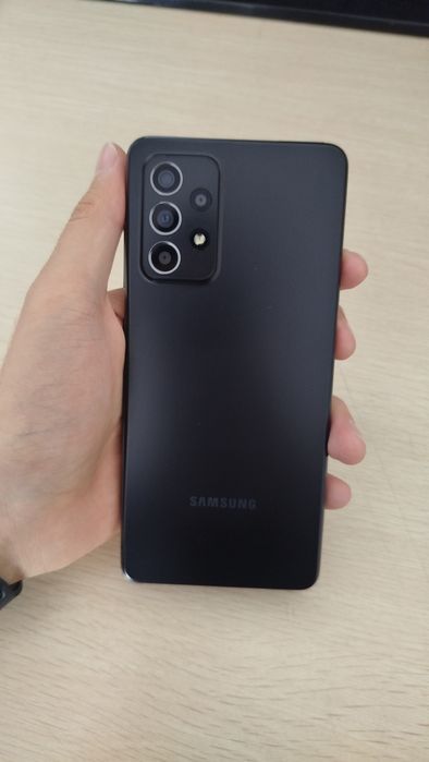 Samsung a52 в отличном состоянии