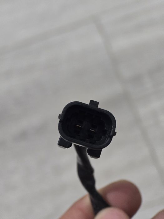 Senzor temperatură gaze evacuare Hyundai/Kia 2.0 & 2.2 CRDi 39220-2F600
