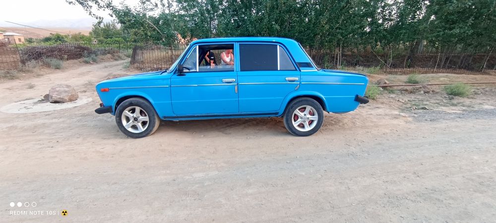 Vaz2106 sotiladi