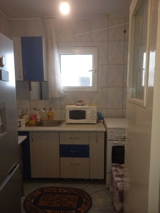 Vand apartament 2 camere