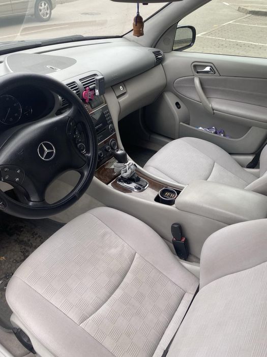 Мерцедес C200 автоматик