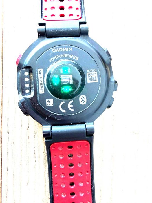 Ceas Garmin Forerunner 235 Black