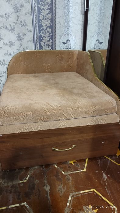 Продам кресло кровать.