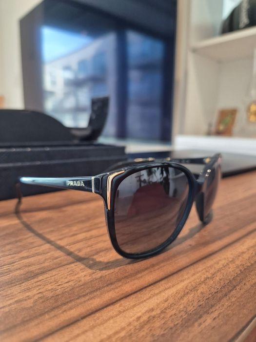 Слънчеви очила Прада
