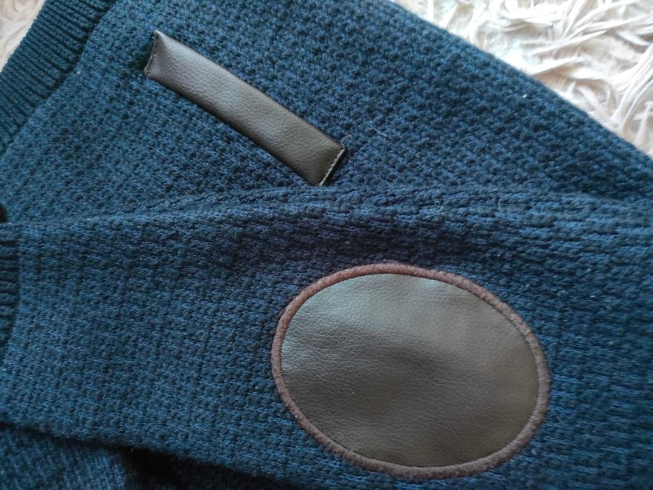 Продам кардиган для мальчика