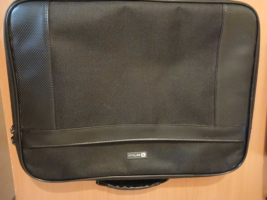 Geanta laptop neagra